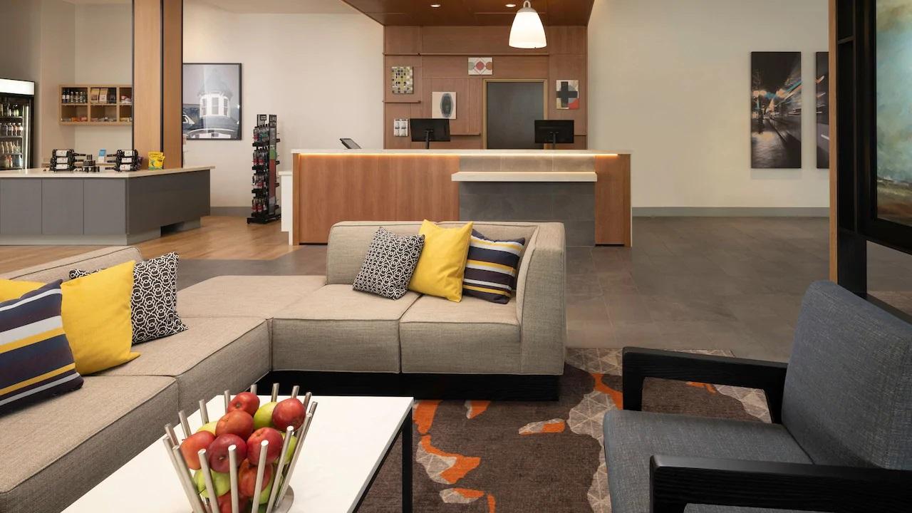 Отель Hyatt House San Jose Airport Экстерьер фото