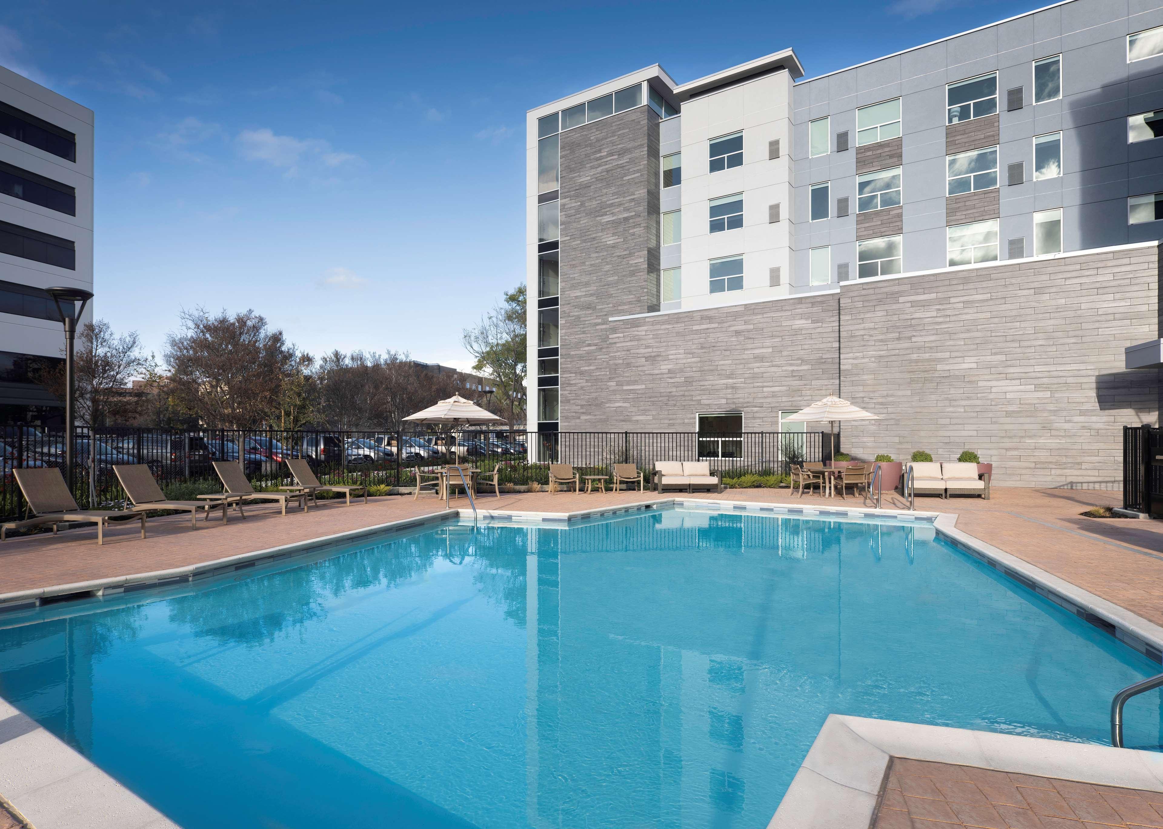Отель Hyatt House San Jose Airport Экстерьер фото