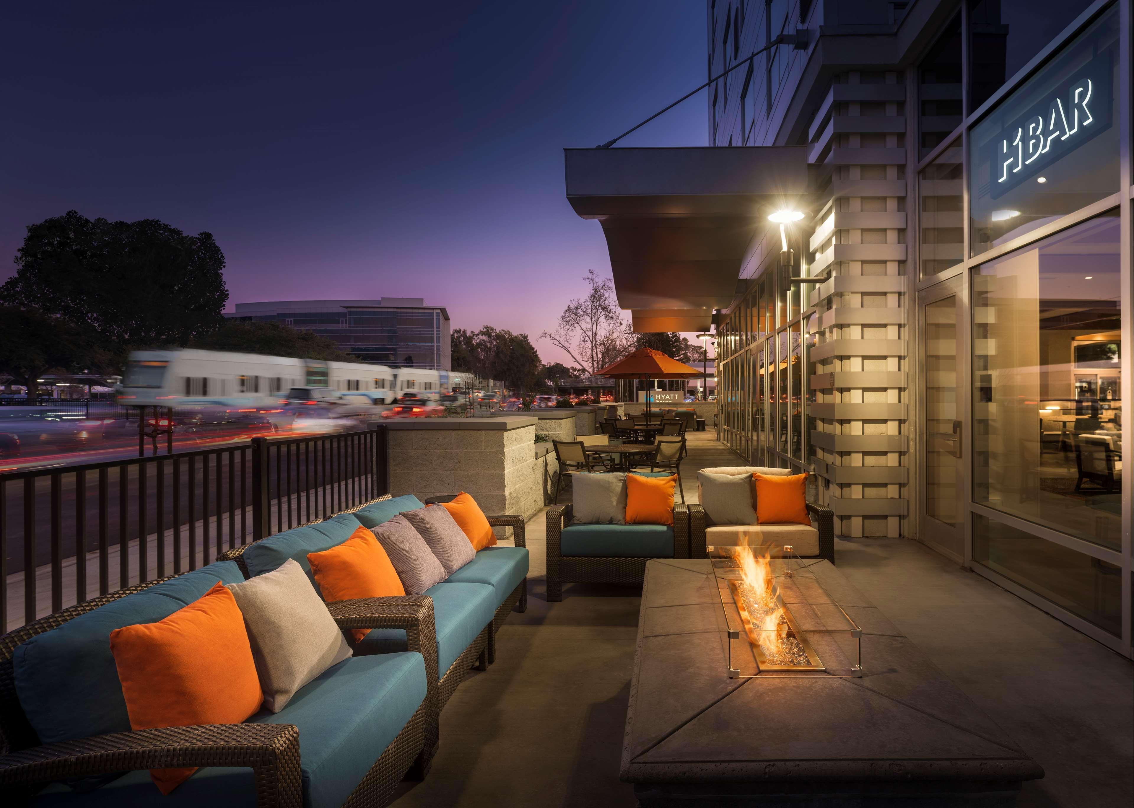 Отель Hyatt House San Jose Airport Экстерьер фото